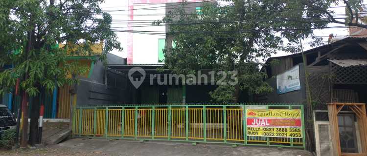 For Quick Sale, Busy Location on Jl. Woltermonginsidi Semarang 1
