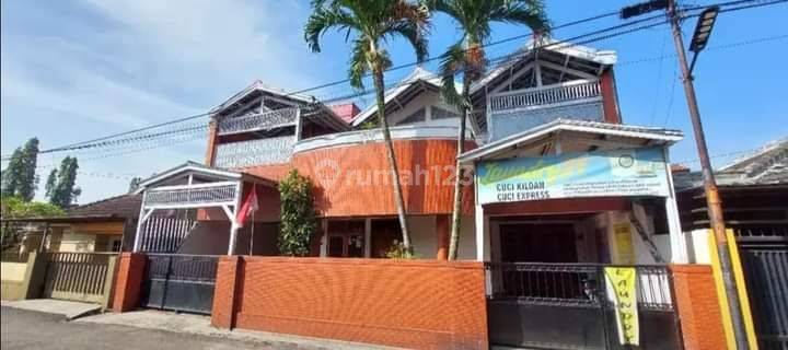 Rumah di Kopo elok Bandung 3 Lantai harga dibawah NJOP  1