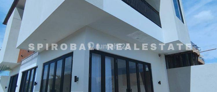 For Lease Brand New Villa View of Rice Fields 3 BR in Seseh Fully Furnished  1