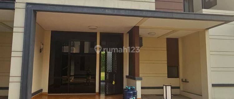 Rumah 2 Lt Sudah Renov Furnished di Lavon Suvarna Sutera 1