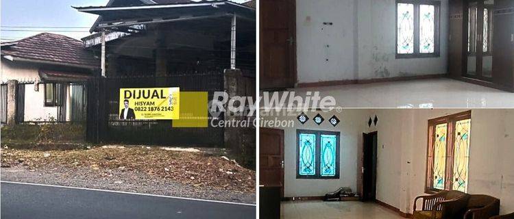 Rumah 2 Lantai Pinggir Jalan Di Sukahaji Majalengka 1