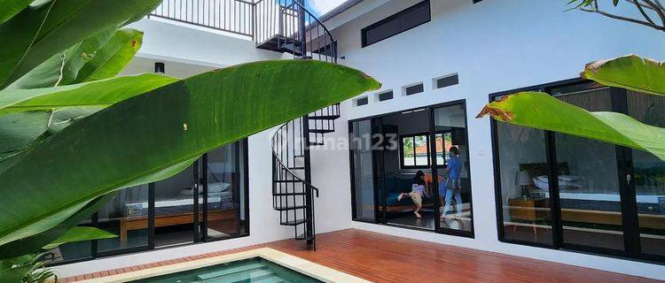 For Sale Villa Kampial Nusa Dua, Dekat Dengan Lingkungan Yang Nyaman Dan Tenang 1