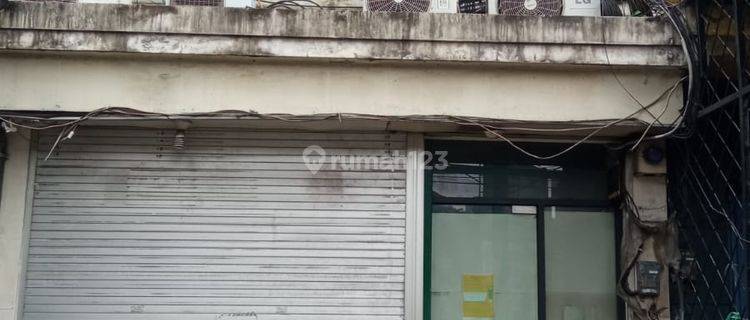 Harus Terjual Ruko Bekas Bank di Tlogomas, Malang, Kondisi Bagus, Harga Nego 1