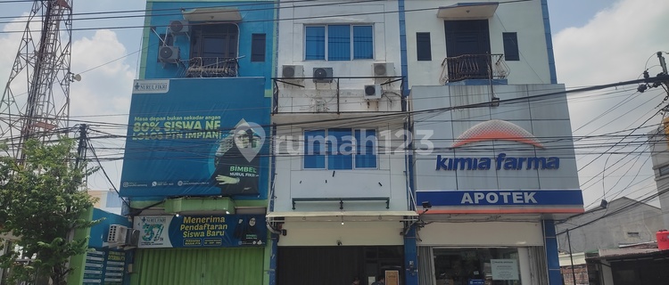 Dijual Ruko 3 Lantai Eks bank di Jalan Majapahit, Gamah Semarang 1