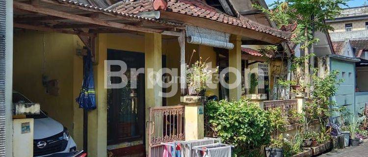 RUMAH SEDERHANA DILINGKUNGAN UDARA BERSIH DAN NYAMAN 1