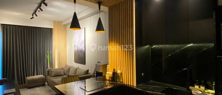 Apartemen Patraland Amarta Bagus Dijual Lantai 17 Type 1 BR Full Luxury Furnished Area Kampus 1