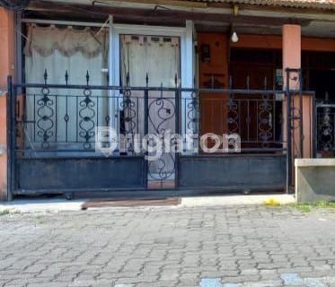 DIJUAL RUMAH SIAP HUNI PLAMONGAN INDAH 1