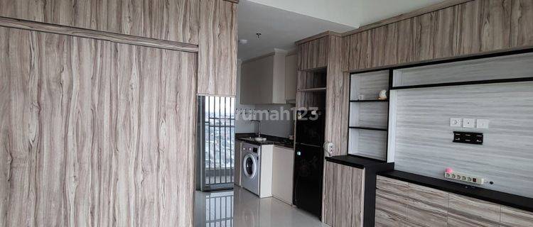 Disewakan Apartemen Green Sedayu Bagus Semi Furnished 1