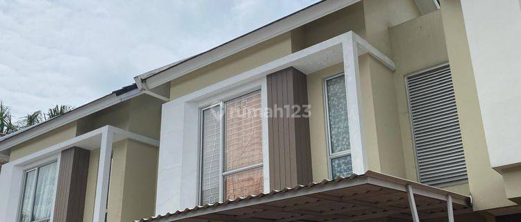 Dijual Rumah 2 Lantai 7x8 di Malibu Village, Gading Serpong 1