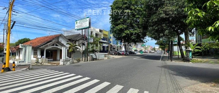 Rumah di Jalan Utama Dekat Alun Alun Wonosari Gunung Kidul 1