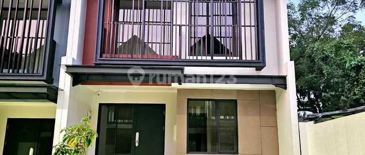 Rumah 2 Lantai Baru Di Cluster Leonora Symphonia, Tangerang 1