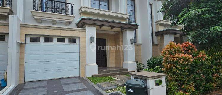 Rumah 2 Lantai Bagus Semi Furnished di Jadeite, Tangerang 1