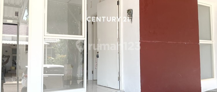 Beautiful and Comfortable Environment House at Dicitraland BSB City Semarang 1