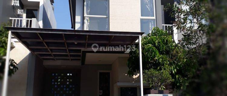 Rumah Murah  2 Lantai di Harapan Indah ,Bekasi 1