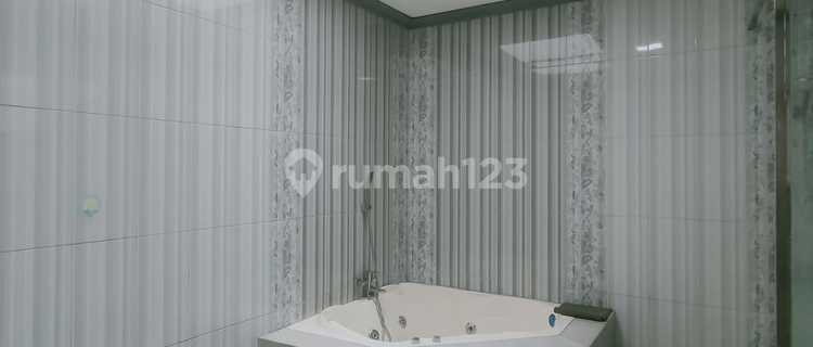 Jual Cepattt Rumah Mewah Mainroad Kota Baru Parahyangan 1