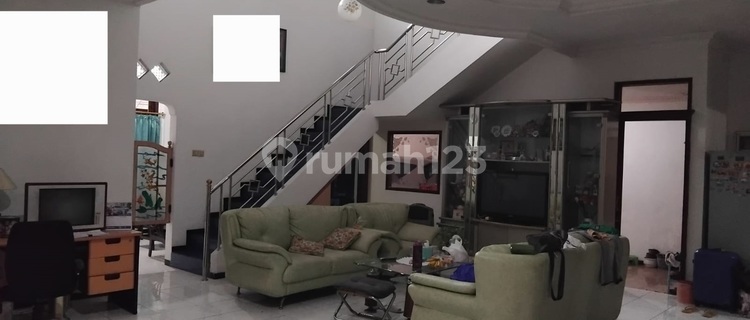 Dijual Rumah Lokasi Tengah Kota Jl. Sosrokartono Kudus 1