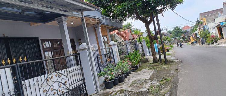 Hunian Gandeng Bumi Cibeber Kencana Cocok Untuk Kantor 1
