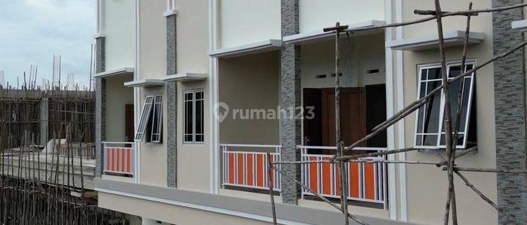 Ruko Baru 3lt Di Jl.padat Karya Pontianak 1