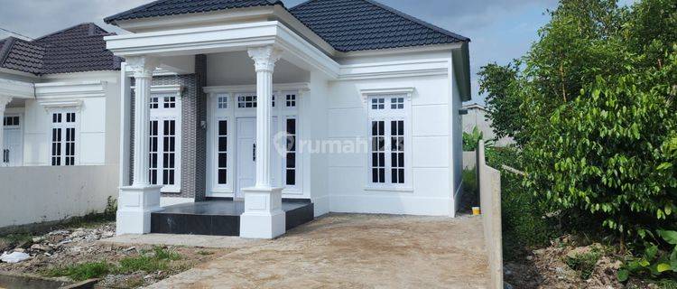 Dijual Rumah American Clasic Tanah Panjang 1