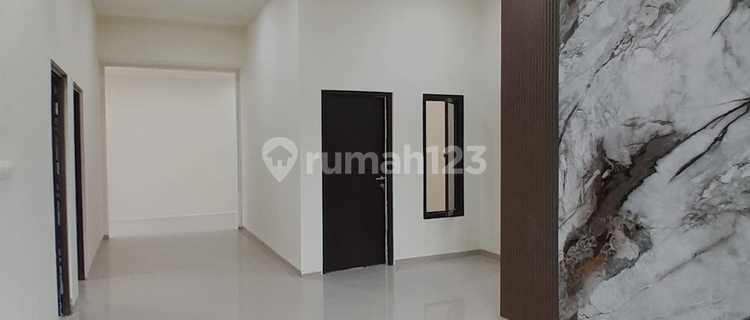 Dijual Rumah Baru Bagus Siap Huni Dekat Kota Di Banowati Raya  1