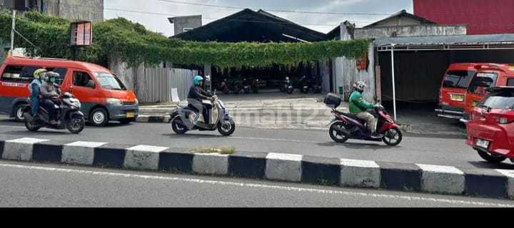 For Sale Cheap Negotiable Business Place in Kedungmundu Raya 1