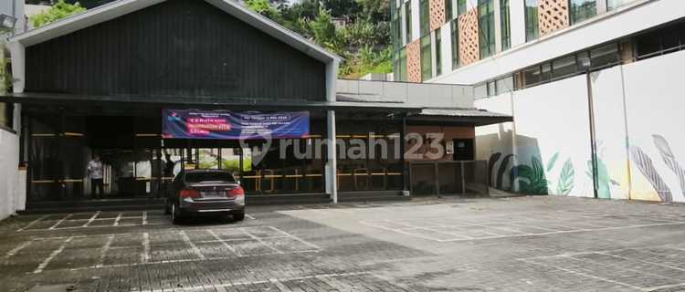 Business Space for Rent on Jl Veteran, Near Simpang Lima, Semarang 1