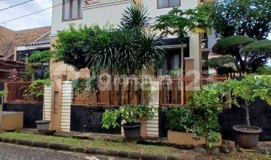 Rumah Kemang Pratama Semi Furnished di Bekasi #144 1
