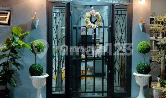 Rumah Pondok Gede Semi Furnish Di Jatimakmur Sudah Renovasi #319 1