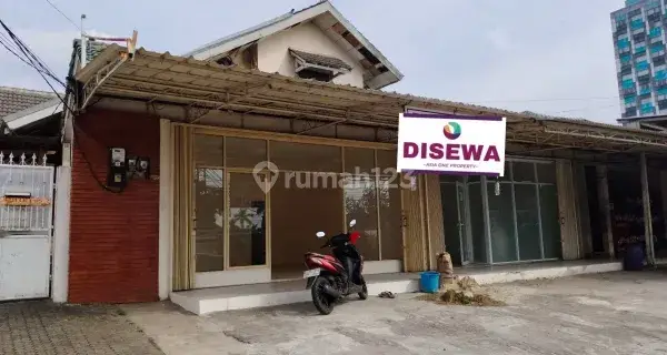 Kios Jati Bening di Jalan Utama Jati Bening, Pondok Gede, Bekasi 1