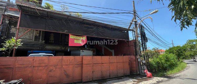 Warehouse for sale in strategic location in Kerthadalem, South Denpasar 1