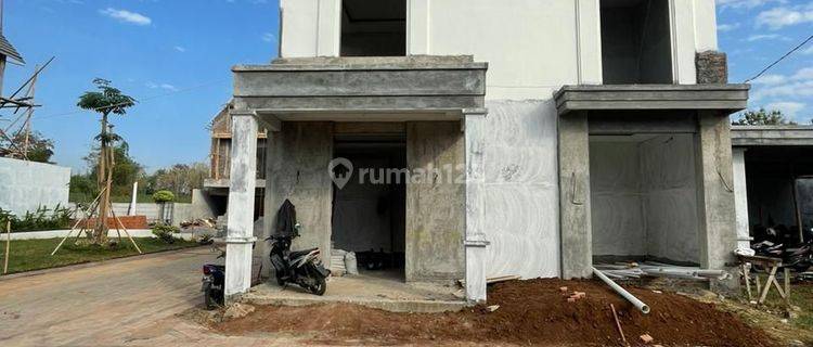 Rumah 2 Lantai Dekat Sekolah Al Azhar Pati 1