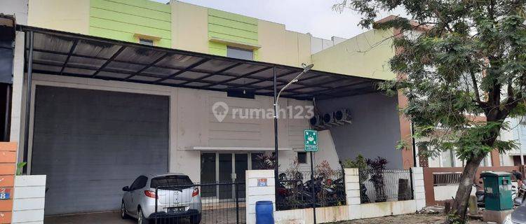 Gudang Taman Tekno Dekat Pintu Tol 1