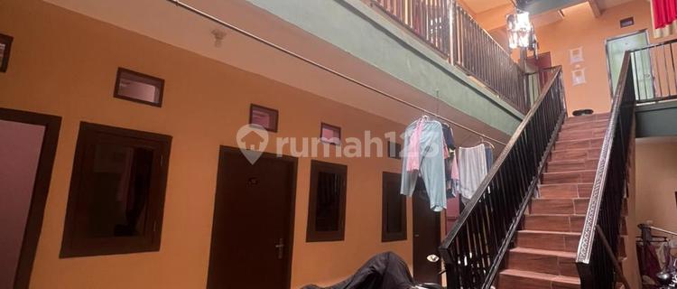 Cheap Sale (Sis)! Fully Occupied Boarding House, Ideal for Investment in a Strategic Location in Kebayoran Lama - South Jakarta. 1