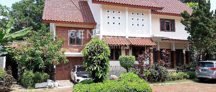 SEWA RUMAH DEKAT SEKOLAH INT SINGAPORE LEBAK BULUS JAKSEL 1