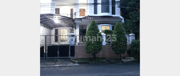 Jual Murah Rumah Mewah 2 Lantai Siap Huni di Pondok Indah, Jakarta Selatan 1