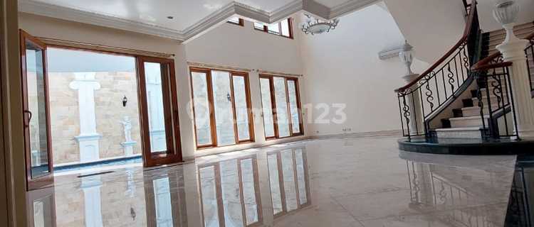 FOR RENT LUXURIOUS HOUSE IN PONDOK INDAH (Private pool) 1