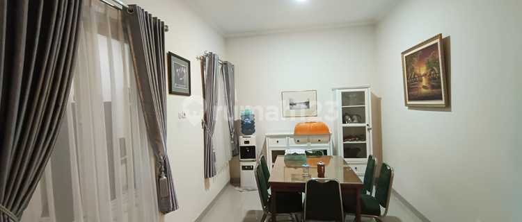 Dijual Rumah Nyaman dan Tenang - Jakarta Timur  1