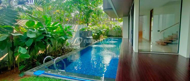 Rumah Modern 2lt Mewah, Pool, Siap Huni, Strategis Kemang Jaksel 1