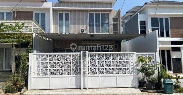 Town House 2 Lt Terawat, Nyaman Strategis , Siap Huni Depok, Shm 1