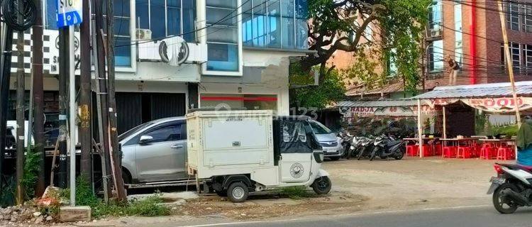 Ruko 4 Lantai SHM di Lokasi Strategis di Duren Tiga, Jak Sel  1