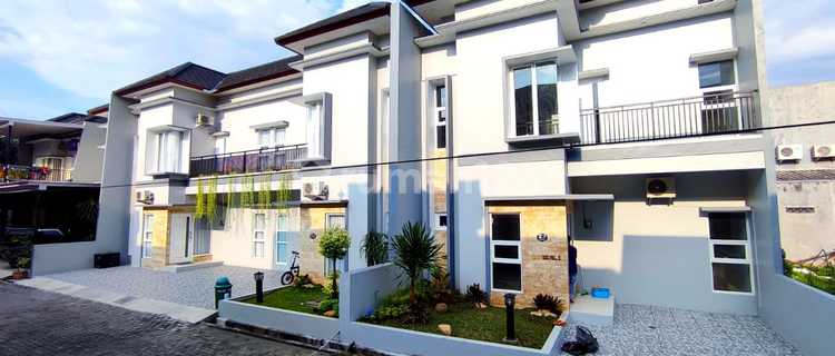 Rumah 2 Lantai Baru di Pinggir Jalan Woltermonginsidi, Semarang 1