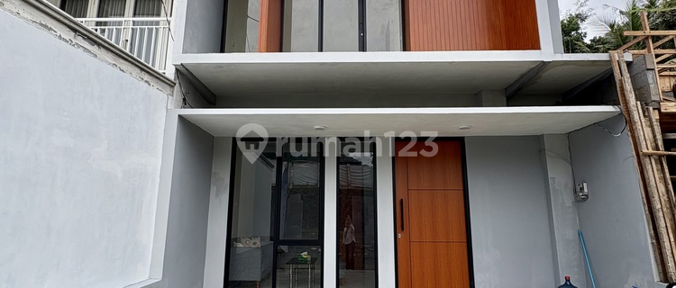 Rumah 2 Lantai Dekat Rsud Ungaran Tol Sma1 Smp1 Ungaran 1