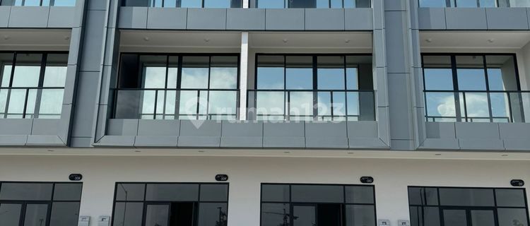 For Rent: Mega Kuningan Shop House Facing Main Road, Ready to Use 1