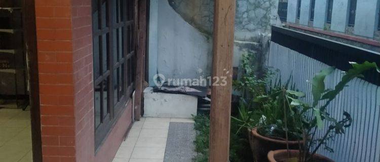 Rumah Kontrakan Bagus Nyaman Akses Dua Mobil Sarijadi Bandung 1