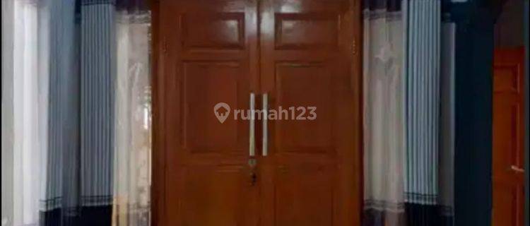 Rumah Kontrakan Bagus Semi Furnished SHM Cihanjuang Bandung 1