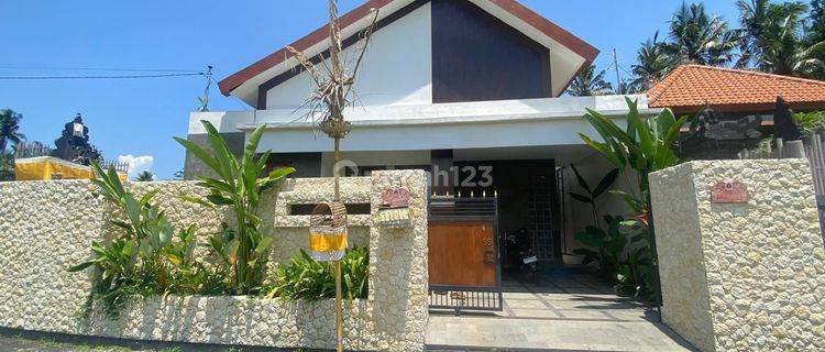 Pasr Past Pasat House for sale in Belega Gianyar 1