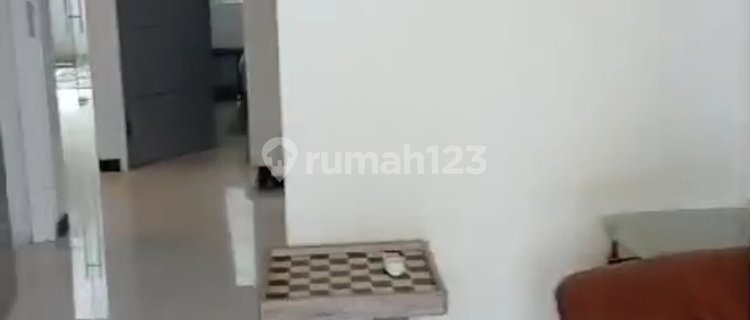 Rumah 2 Lantai Full Furnish di Sukolilo Dian Regency Rumah Bagus di Dian Regency 2, Jl. Raya Sukolilo Mulia, Keputih, Sukolilo, Kota Surabaya, Jawa Timur, Indonesia, 60111, Keputih 1