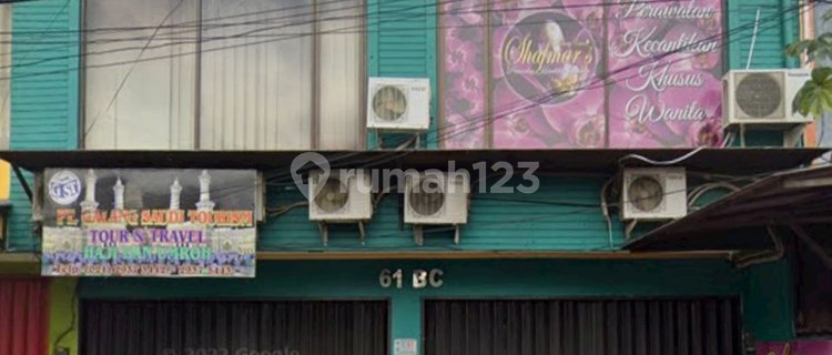 Ruko strategis, ramai pinggir jalan raya. Kramat Jati 1