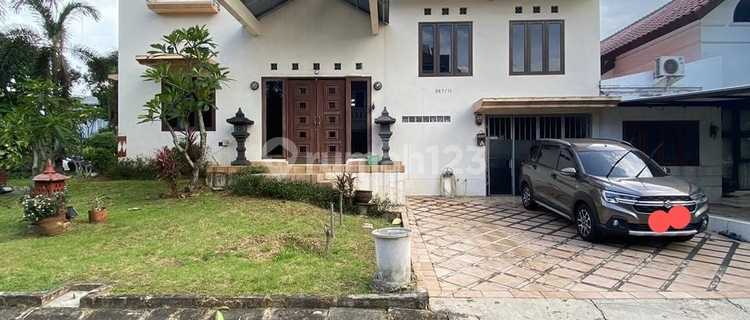 Rumah Hoek 2 Lantai Split Level di Cluster Harmoni Alam Sutera 1