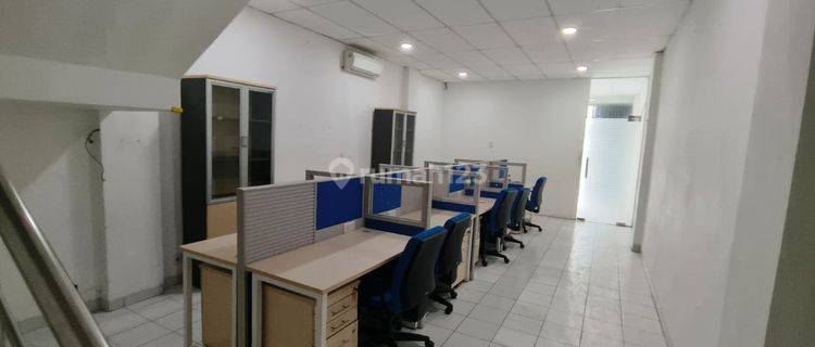 Ruko 4.5 Lantai Terawat Ada Rooftop Gading Bukit Indah di Kelapa Gading 1
